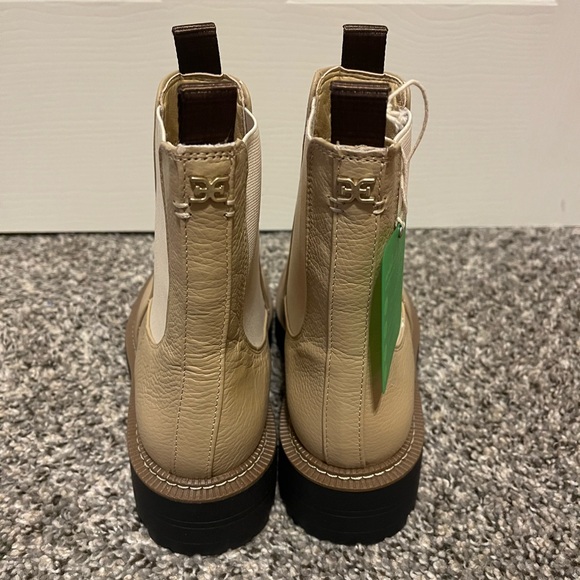 Sam Edelman Chelsea boots - Picture 7 of 9